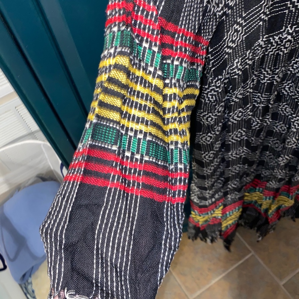 FUN PATTERNED DRESS - Picture 2 of 3